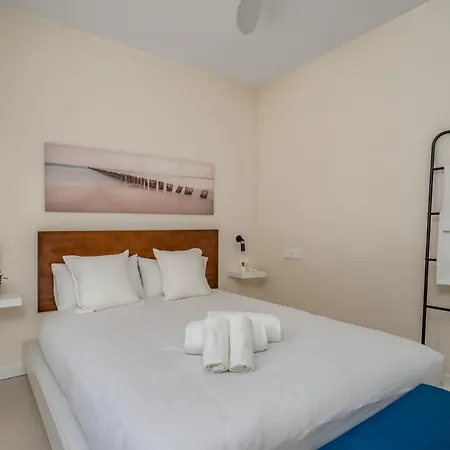 Brisa De Banus By Lica Homes 마르베야